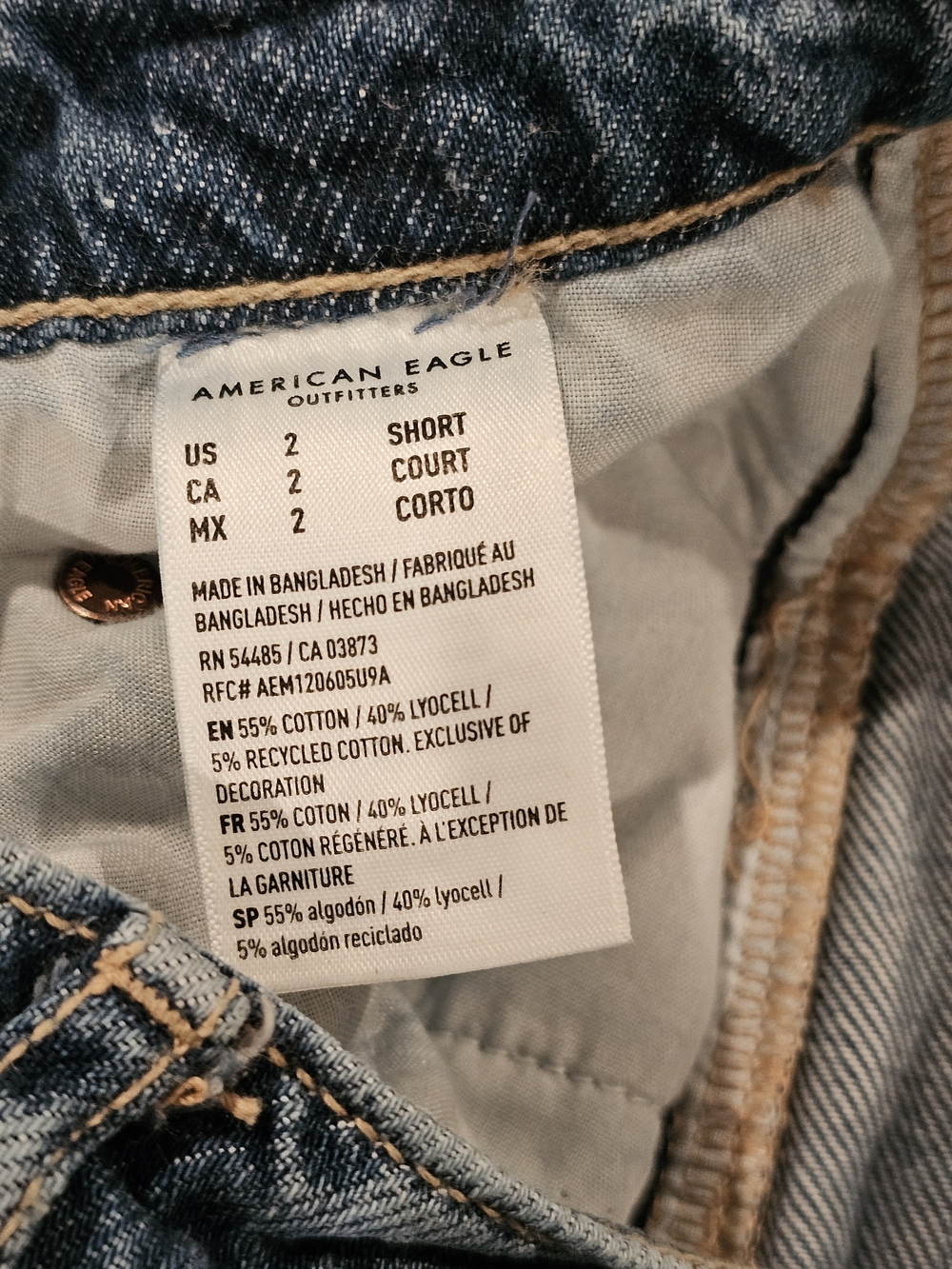 American Eagle Super High-Waisted Baggy Wide-Leg Jean - Picture 6 of 6